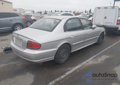 2004 Hyundai Sonata from USA, damaged, VIN KMHWF25S64A033000